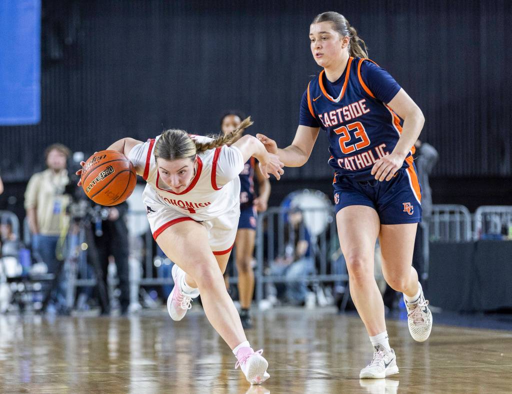 Snohomishs Kendall Hammer steals the ball and takes it up the court during 3A state semifinal game against Eastside Catholic on Friday, March 6, 2026 in Tacoma, Washington. (Olivia Vanni / The Herald)