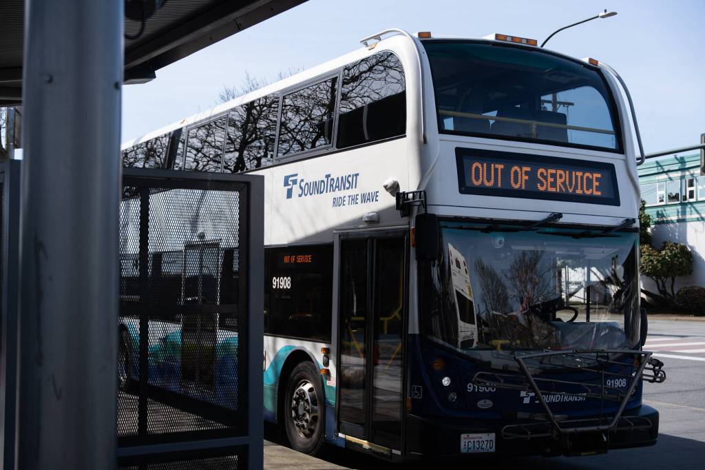 Sound Transit approves overnight buses between Everett, Seattle