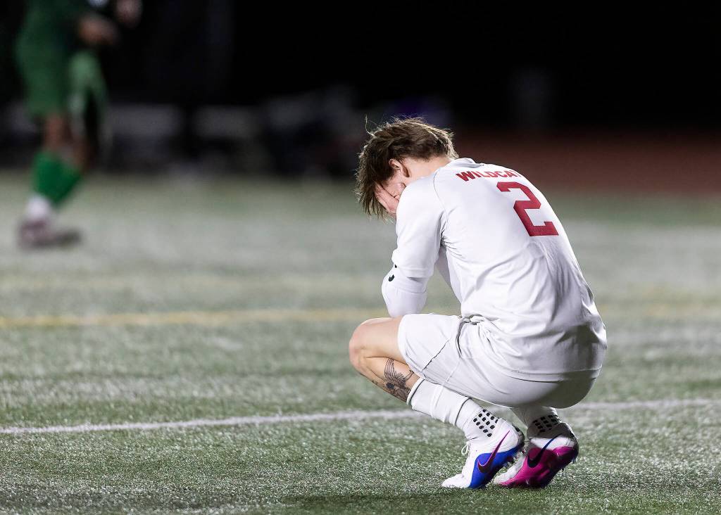 Archbishop Murphys Kyler Phillips reacts after missing a shot during the game against Edmonds-Woodway on Tuesday, March 31, 2026 in Edmonds, Washington. (Olivia Vanni / The Herald)