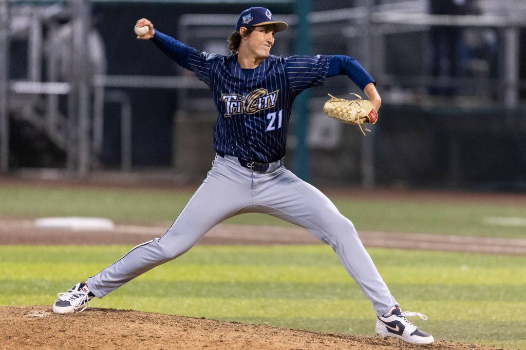 Chase Shores (21) of the Tri-City Dust Devils pitches during the game against the Everett AquaSox on Tuesday, April 7, 2026 in Everett, Washington. (Olivia Vanni / The Herald)
