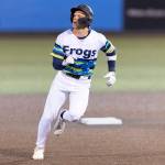 Josh Caron (10) of the Everett AquaSox runs toward third base during the game against the Tri-City Dust Devils on Tuesday, April 7, 2026 in Everett, Washington. (Olivia Vanni / The Herald)