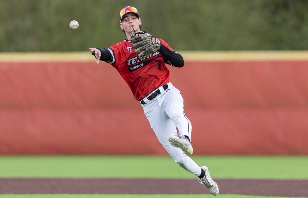 Mountlake Terraces Layton Rongholt throws the ball to first base during the game against Stanwood on Wednesday, April 15, 2026 in Stanwood, Washington. (Olivia Vanni / The Herald)