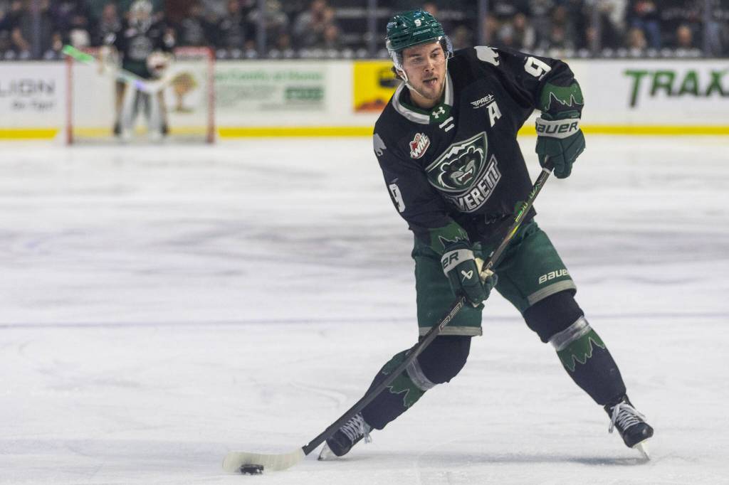 Landon DuPont #9 of the Everett Silvertips shoots the puck during Game 5 of the Western Hockey League second round against the Kelowna Rockets on Friday, April 17, 2026 in Everett, Washington. (Olivia Vanni / The Herald)