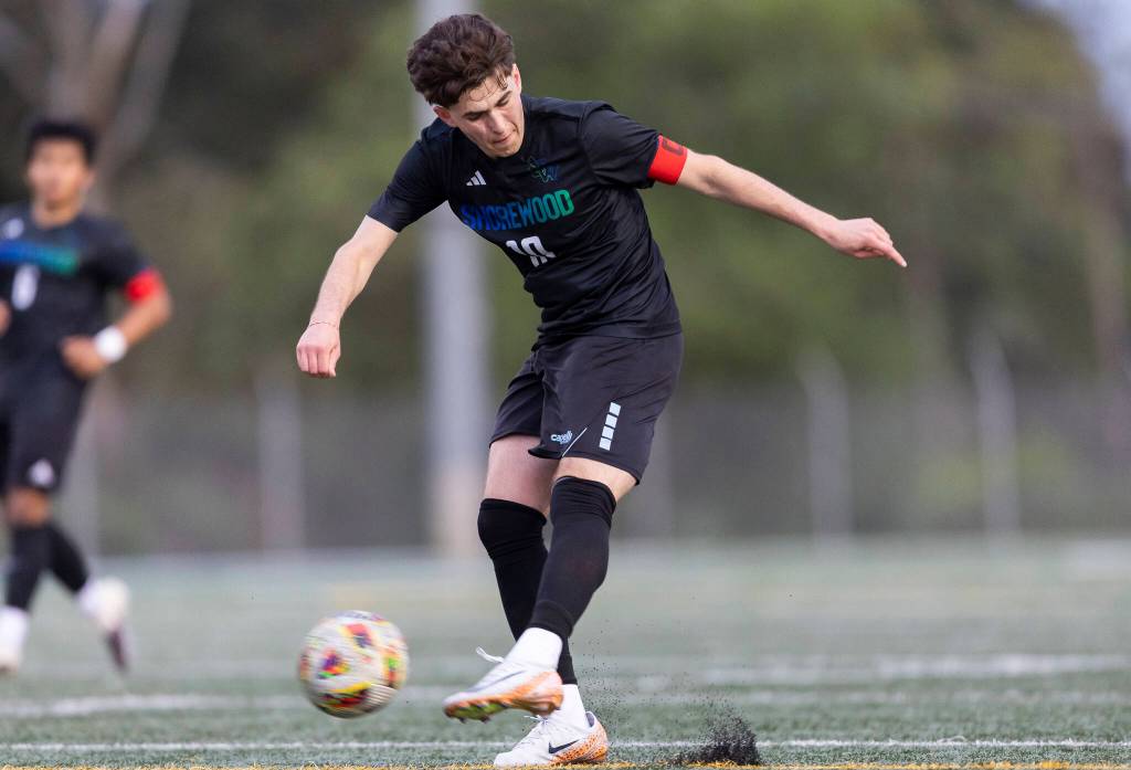 Shorewoods Nikola Genadiev shoots the ball during the game against Glacier Peak on Tuesday, April 28, 2026 in Shoreline, Washington. (Olivia Vanni / The Herald)