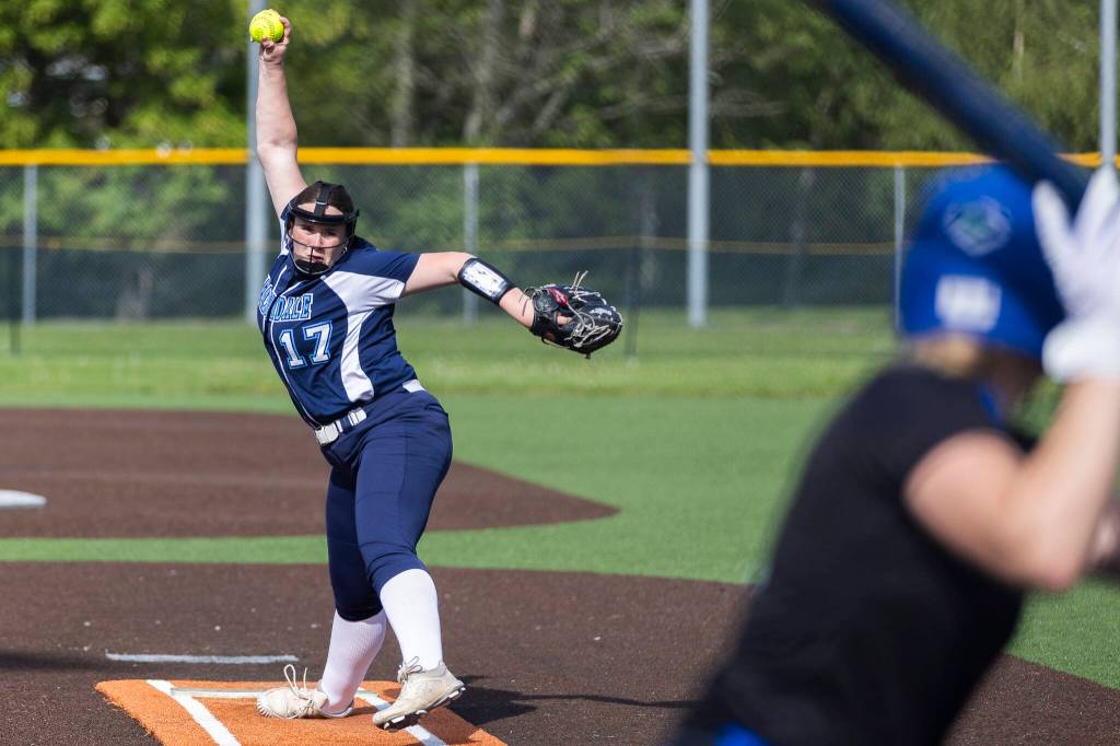 Meadowdales Skylar Marino pitches during the game against Shorewood on Thursday, April 30, 2026 in Lynnwood, Washington. (Olivia Vanni / The Herald)