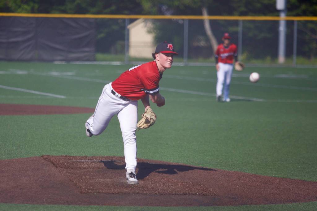 Mountlake Terrace senior Owen Meek delivers a pitch during the Hawks 3-1 win against Meadowdale in the District 1 3A Tournament at Mountlake Terrace High School on May 5, 2026. (Joe Pohoryles / The Herald)