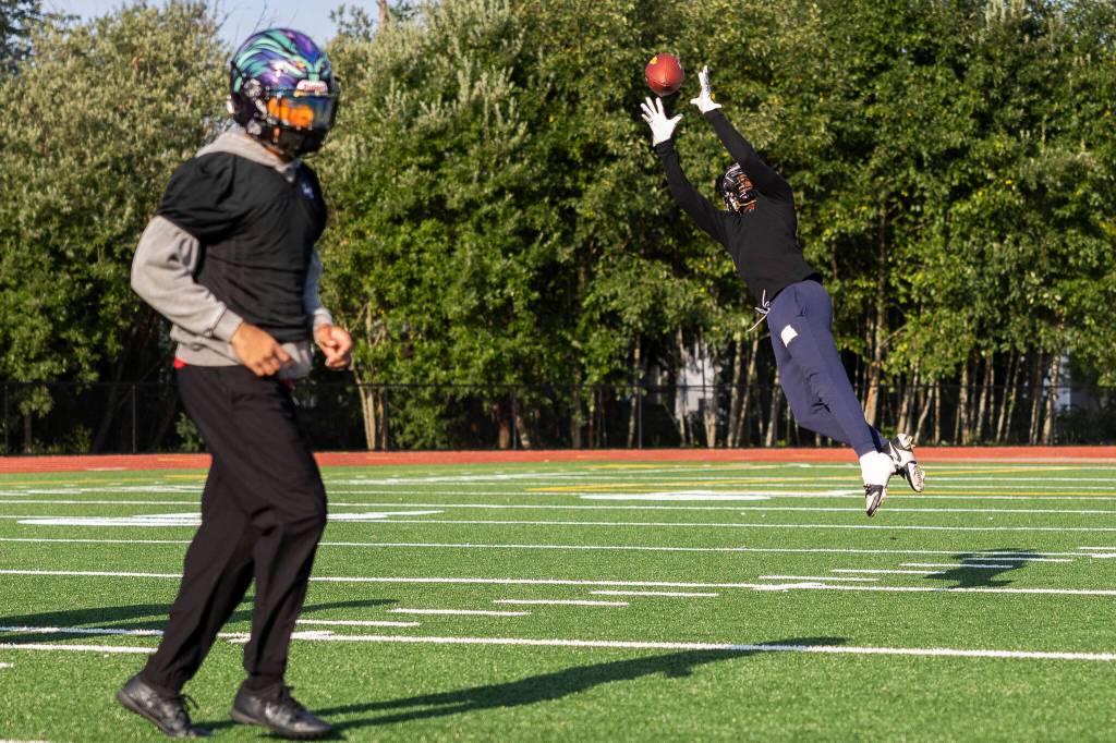 Washington Wolfpack defensive back Byron Edwards makes a catch during practice on Friday, July 24, 2026 in Everett, Washington. (Olivia Vanni / The Herald)