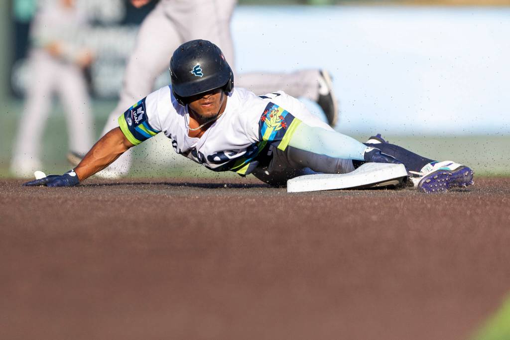 Ricardo Cova #1 of the Everett AquaSox steals second base during the first inning against the Eugene Emeralds on Friday, July 24, 2026 in Everett, Washington. (Olivia Vanni / The Herald)
